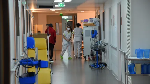 Covid : le plan blanc déclenché dans l'ensemble des hôpitaux de...